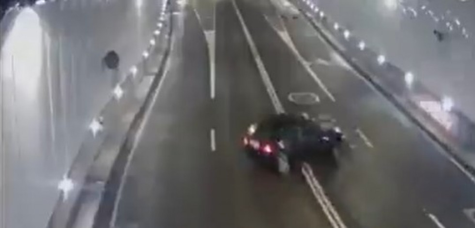 La Policía Local de A Coruña alerta sobre la velocidad con vídeos de accidentes en el túnel de María Pita