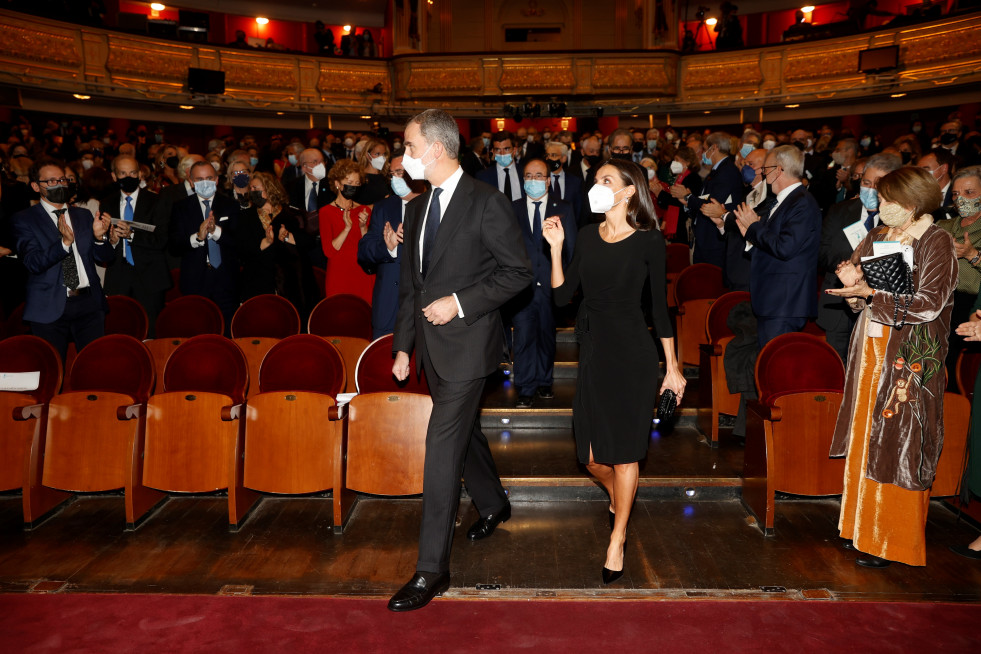 Los reyes Felipe y Letizia durante la gala inaugural conmemorativa de los actos del V Centenario del fallecimiento de Antonio de Nebrija