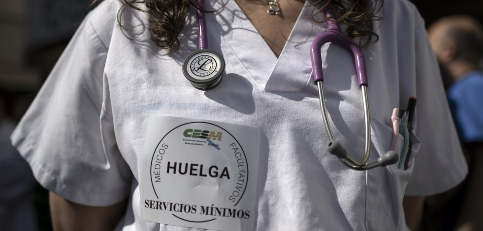 El sindicato CESM se reunirá con Sanidade dispuesta a desconvocar la huelga de médicos