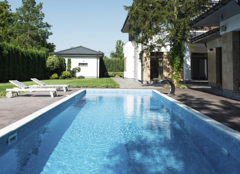 Cambre estudia fijar un sistema de turnos para llenar piscinas  y evitar incidencias con el agua