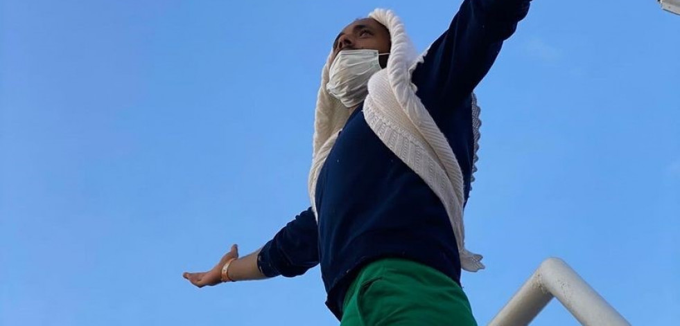 Desembarcan en Italia los 105 migrantes del Aita Mari con 16 casos de covid
