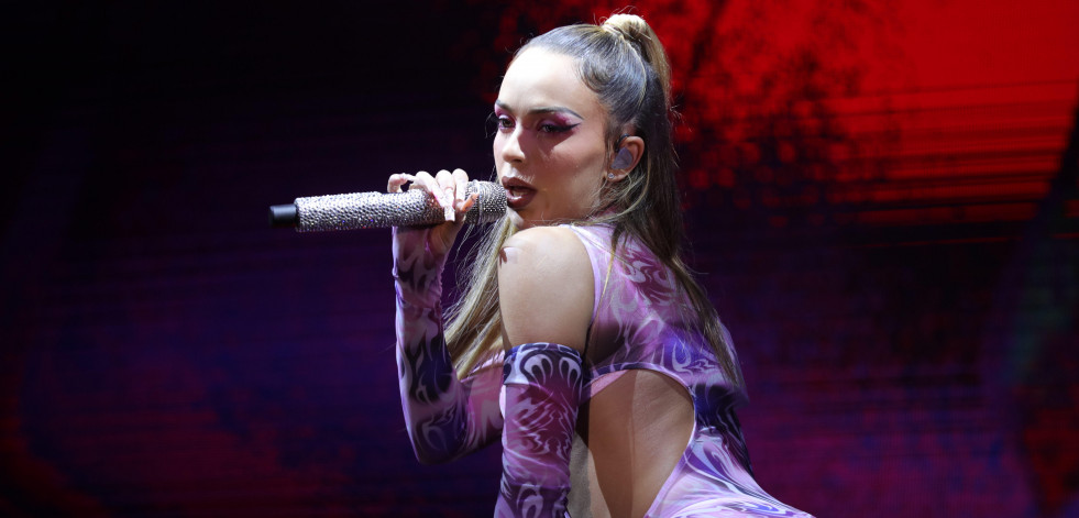 La rebeldía de Bad Gyal hace subir la temperatura de los muelles en el concierto de Noites do Porto