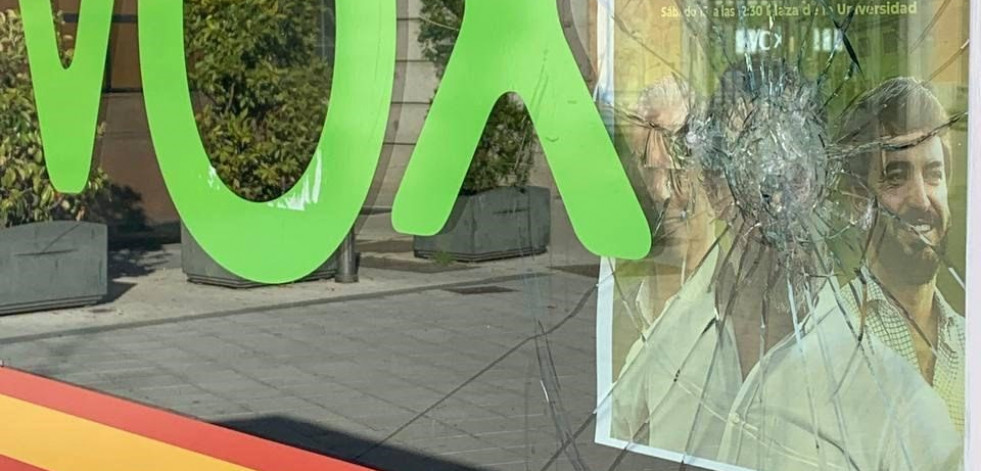 Vox denuncia un ataque a su sede y a su caseta de campaña de Valladolid