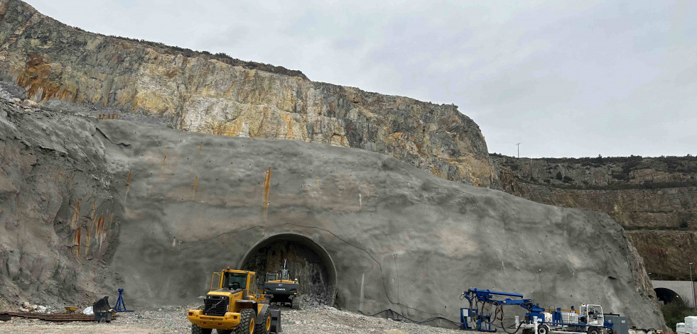 Comienzan a excavar la mina para el túnel ferroviario del Puerto Exterior