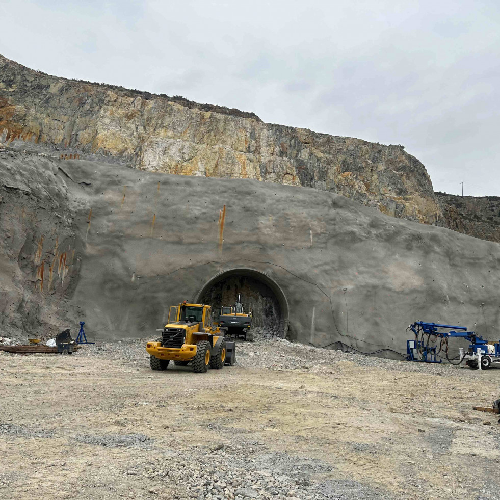 Comienzan a excavar la mina para el túnel ferroviario del Puerto Exterior