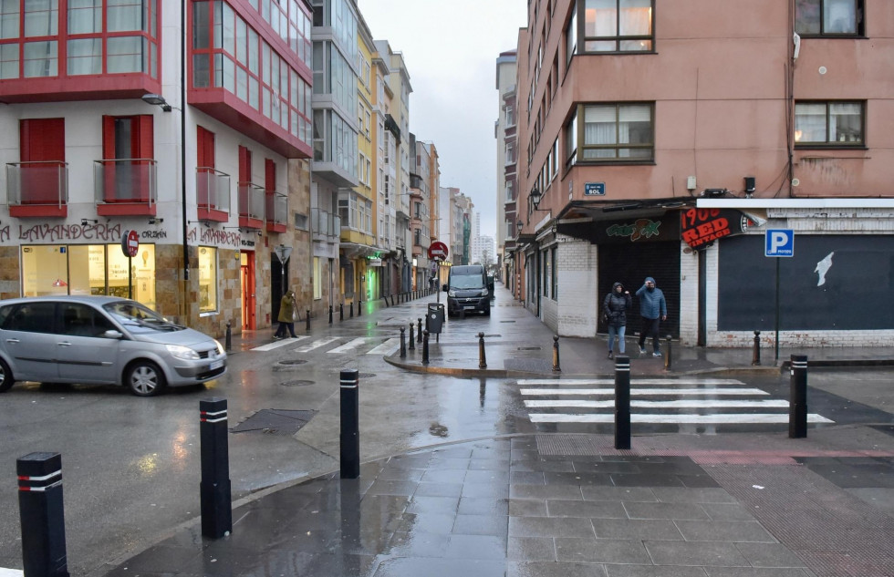 La calle de Socorro, una de las arterias de la fiesta en el Orzán  javier alborés