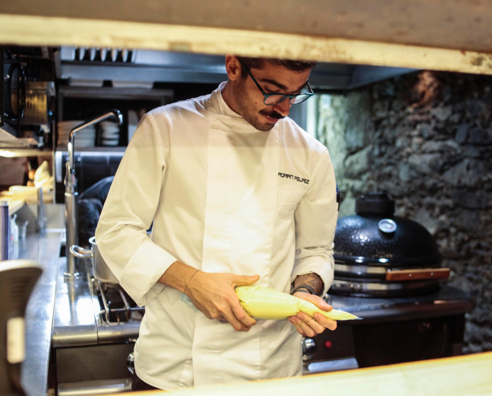 El cocinero Adrián Felípez del restaurante Miga