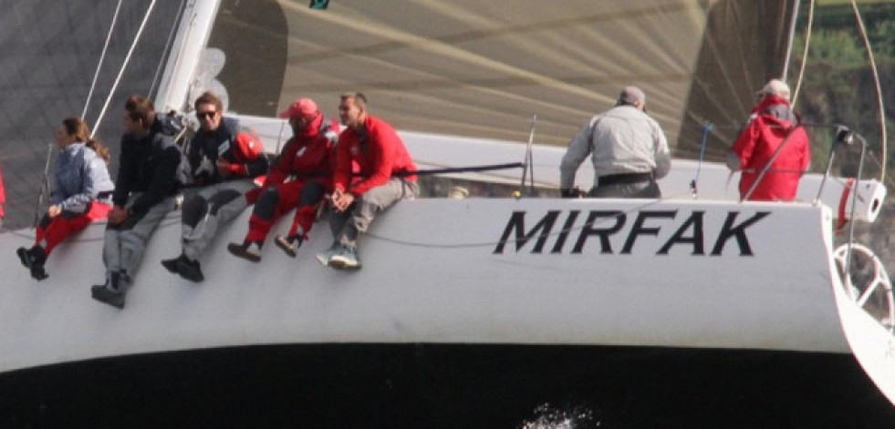 Regata Rías Altas | El Mirfak domina la primera etapa