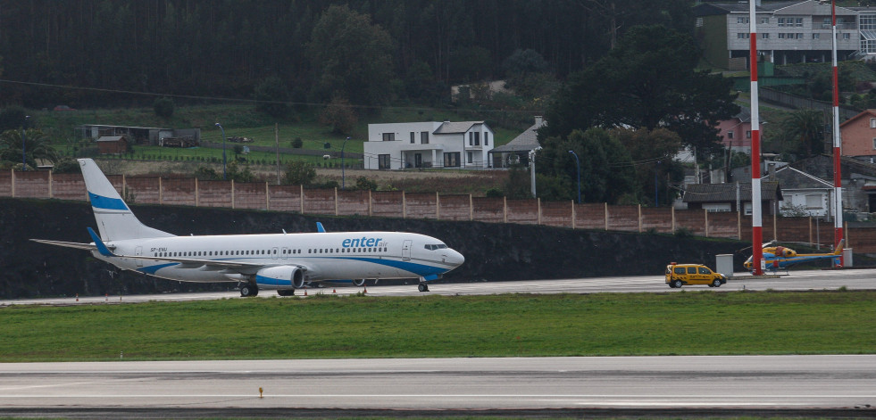 La ruta a Madrid desde el aeropuerto de A Coruña coge fuerza: ya supera los datos de 2019