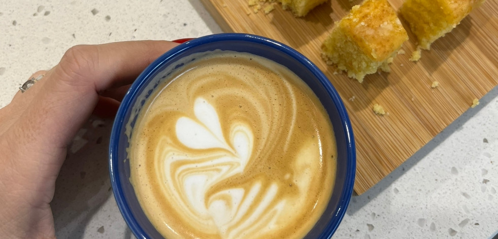 Goloso Coffee Counters: Así es el café de especialidad que aterriza en el mercado de plaza de Lugo